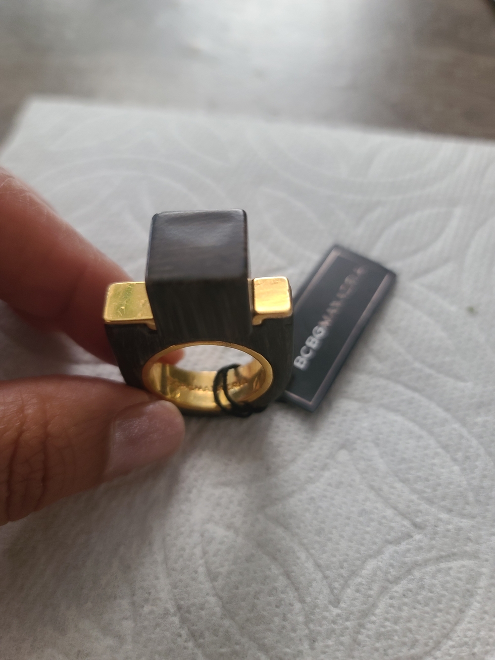 BCBGMAXAZRIA Gold & Brown Wood Statement Ring